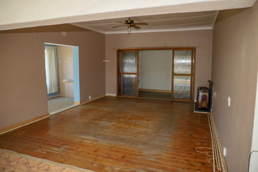 3 Bedroom Property for Sale in Heilbron Free State